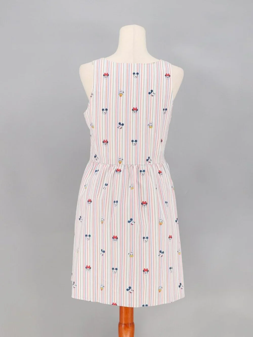DISNEY Mickey Mouse and Friends Summer Fun Woven Dress Size M - Picture 4 of 7